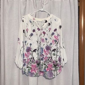 Long sleeve floral blouse